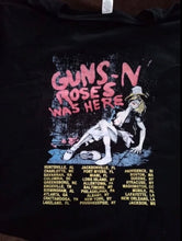 Guns N Roses - Not In This Lifetime T-shirt XanacityToronto