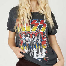 Ladies Kiss Rock T-Shirt XanacityToronto